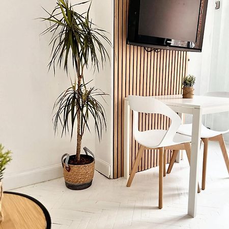 Comfortable Studio In Brussels 35M² Terrace With Bbq Esterno foto