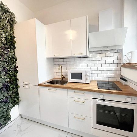 Comfortable Studio In Brussels 35M² Terrace With Bbq Esterno foto