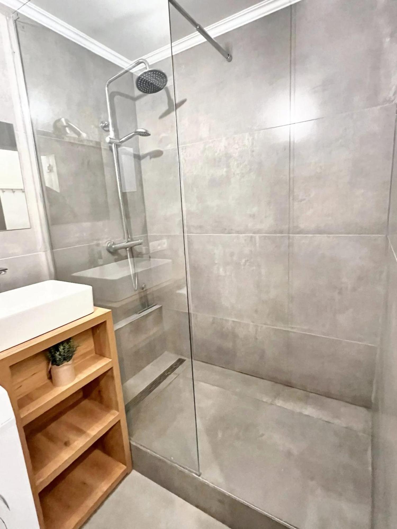 Comfortable Studio In Brussels 35M² Terrace With Bbq Esterno foto